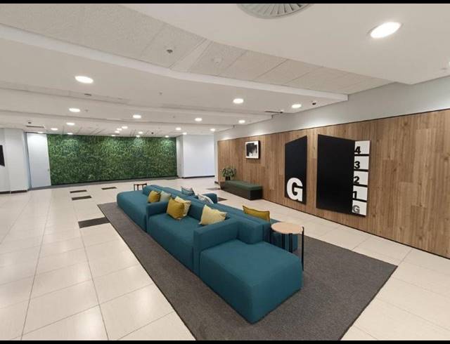 BUSINESS PROPERTY TO RENT IN CONSTANTIA KLOOF